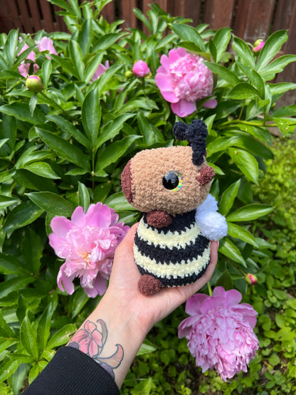 Camie the Capybara - Bug Bundle (PDF Pattern)